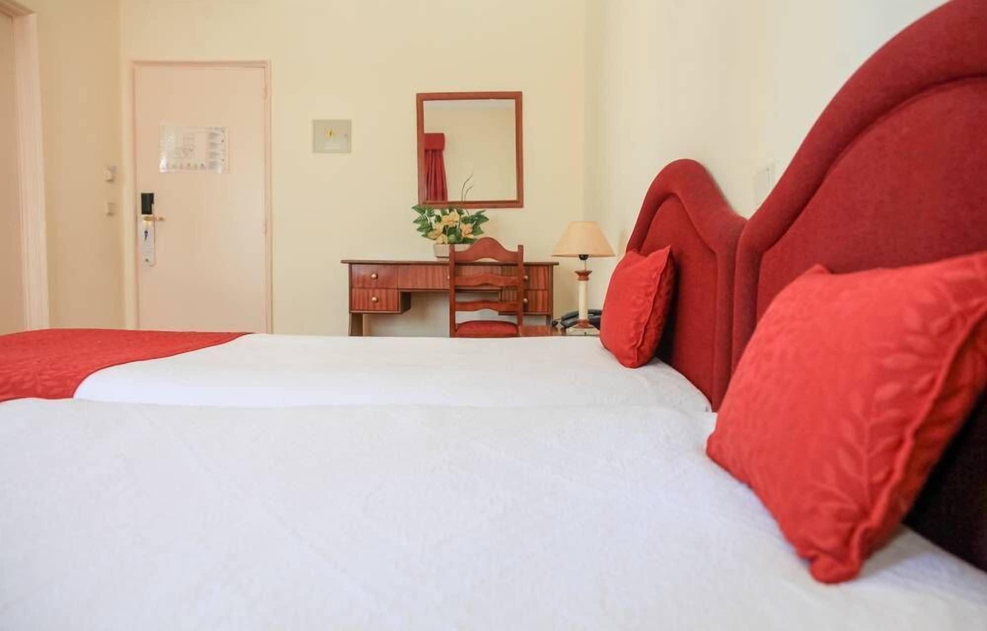 Hotel Baia De Monte Gordo Kültér fotó