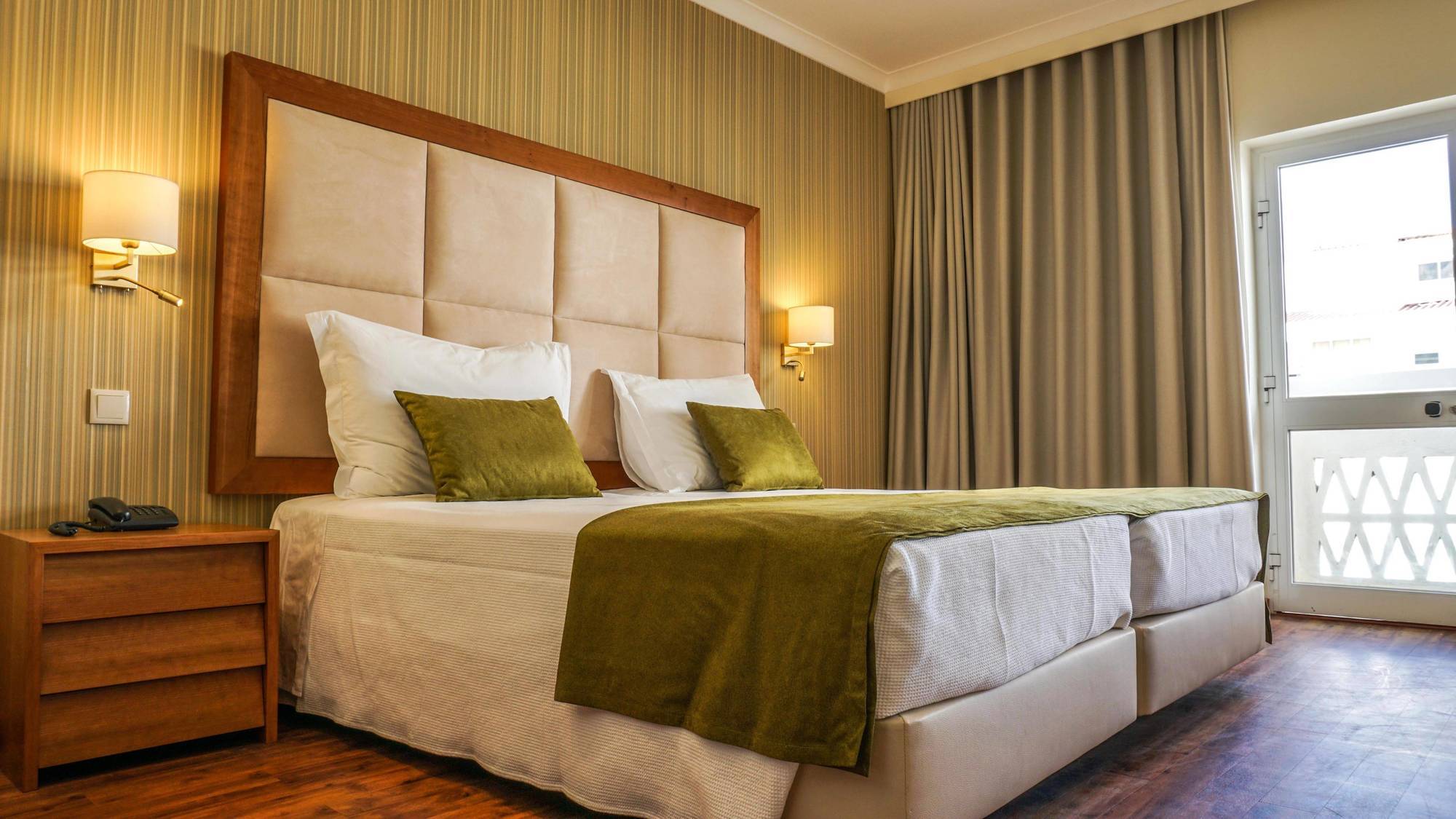 Hotel Baia De Monte Gordo Kültér fotó